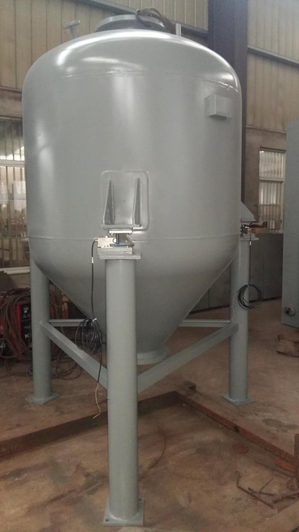 正压浓相仓泵  L5000/300-175   V=5.0m3